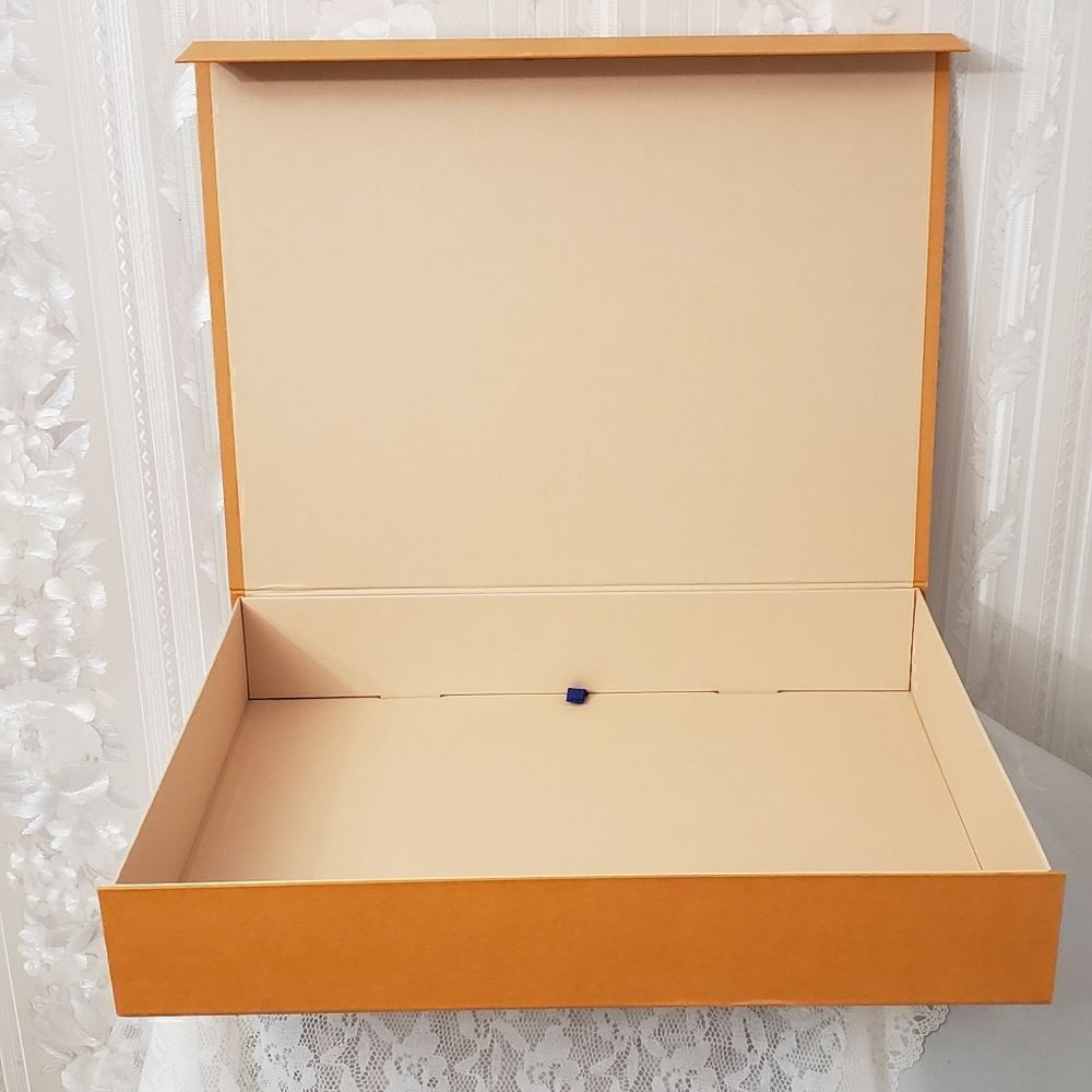 Louis Vuitton Large Storage Box Like New - Picture 4 of 6